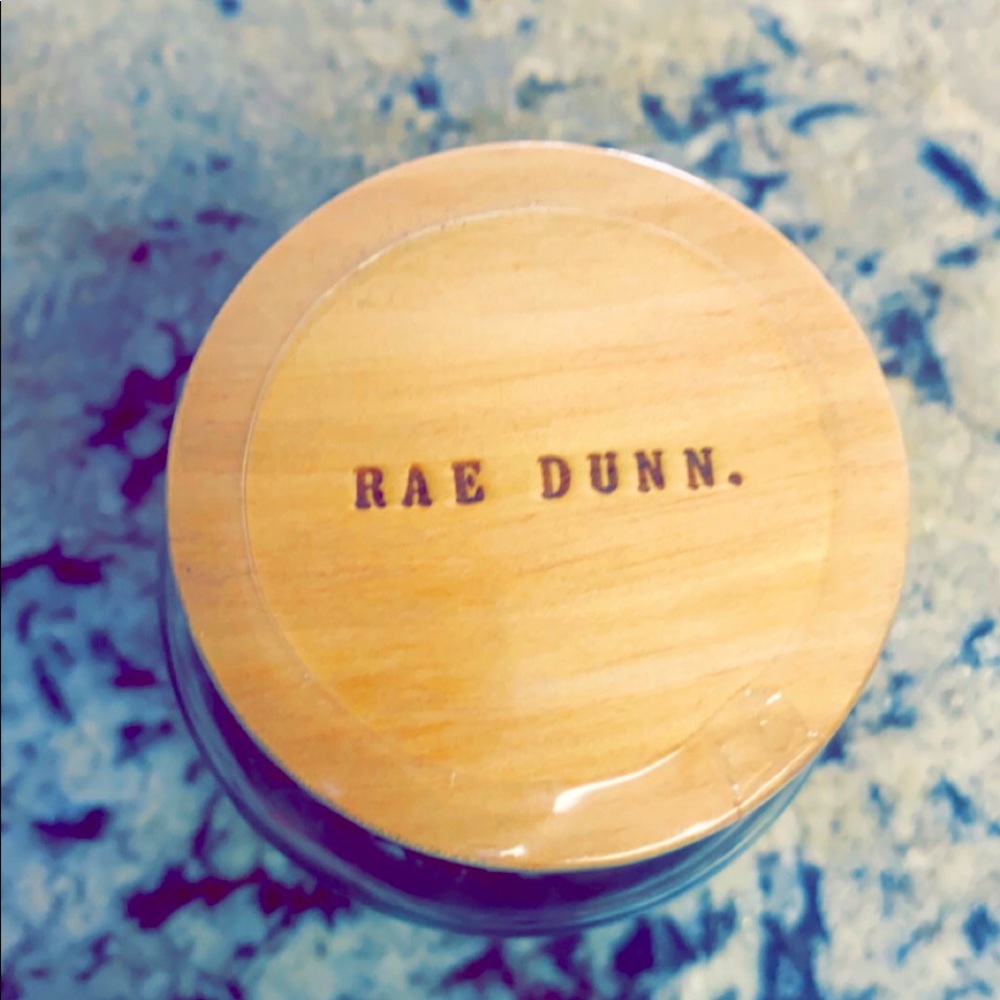 Adorable Rae Dunn “stash” jar